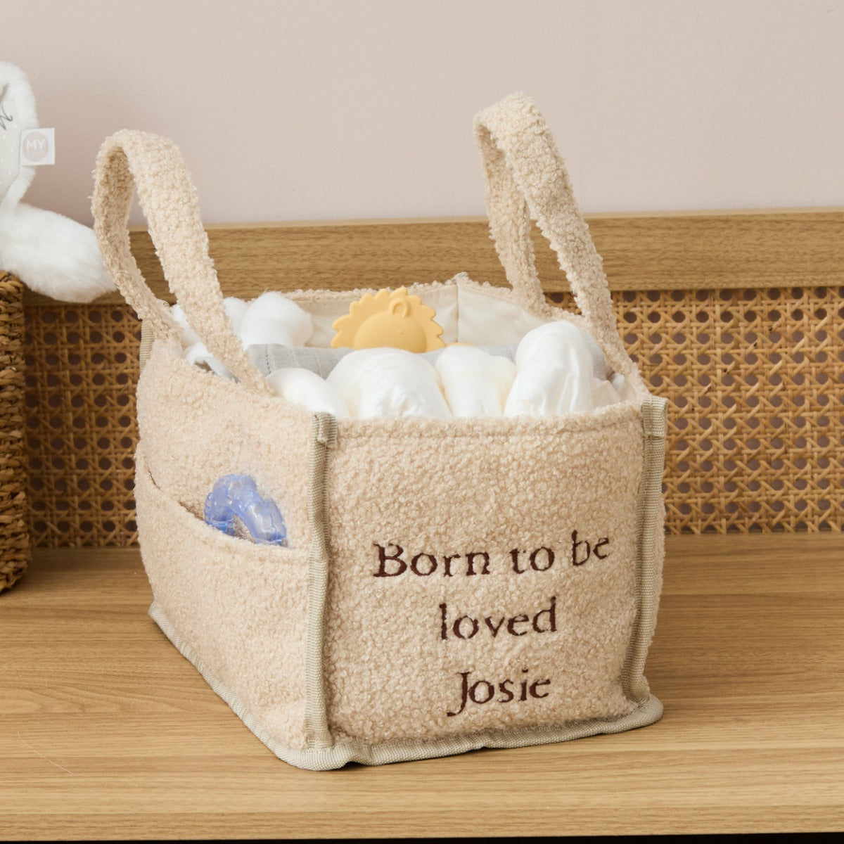5 Pocket and Compartment Configurations for Carrying Nappies, Spare Clothes, and Snacks