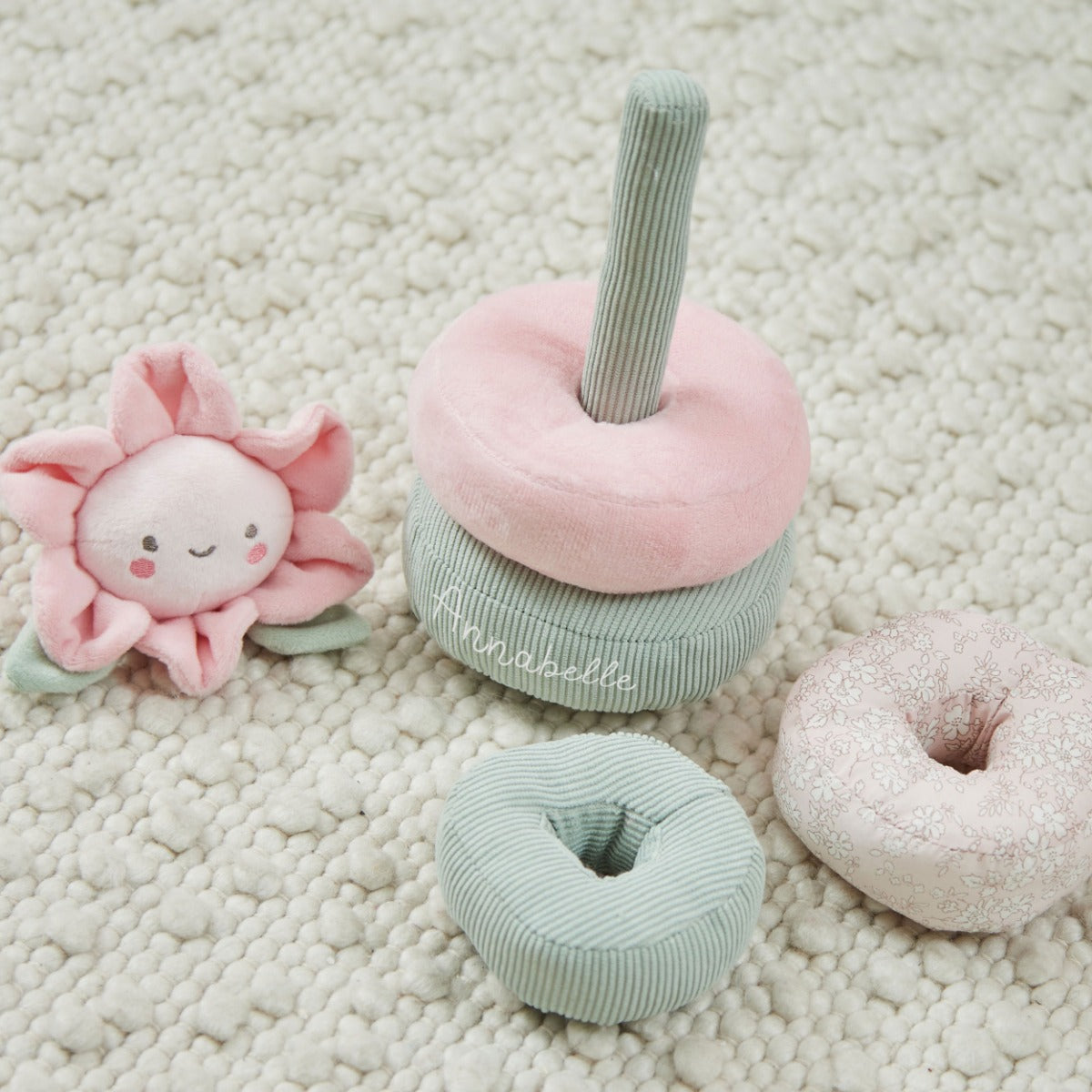 10 Criteria for Choosing Toys That Grow with Each Developmental Stage