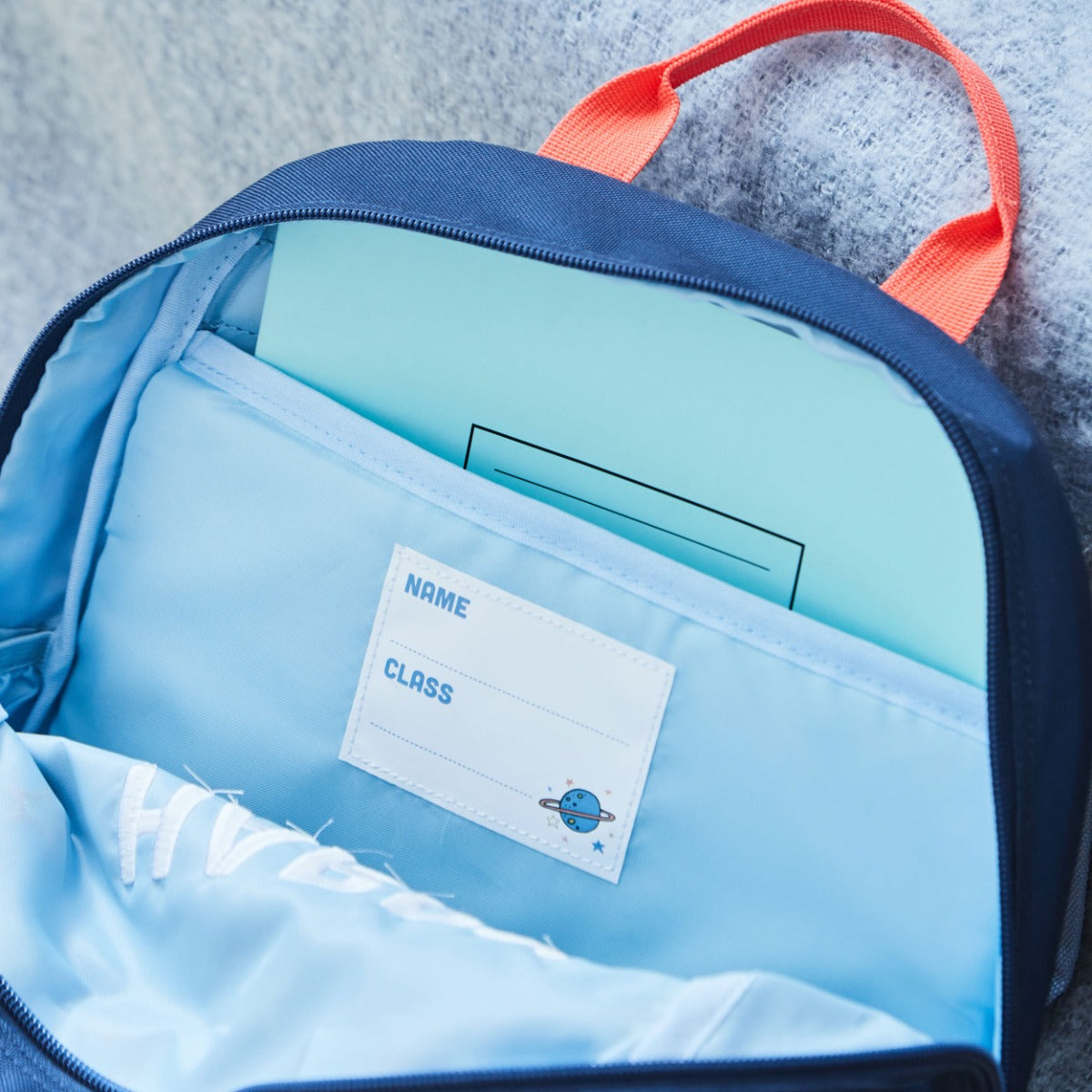 How to Choose Between Full Names, First Names, or Initials for School Items