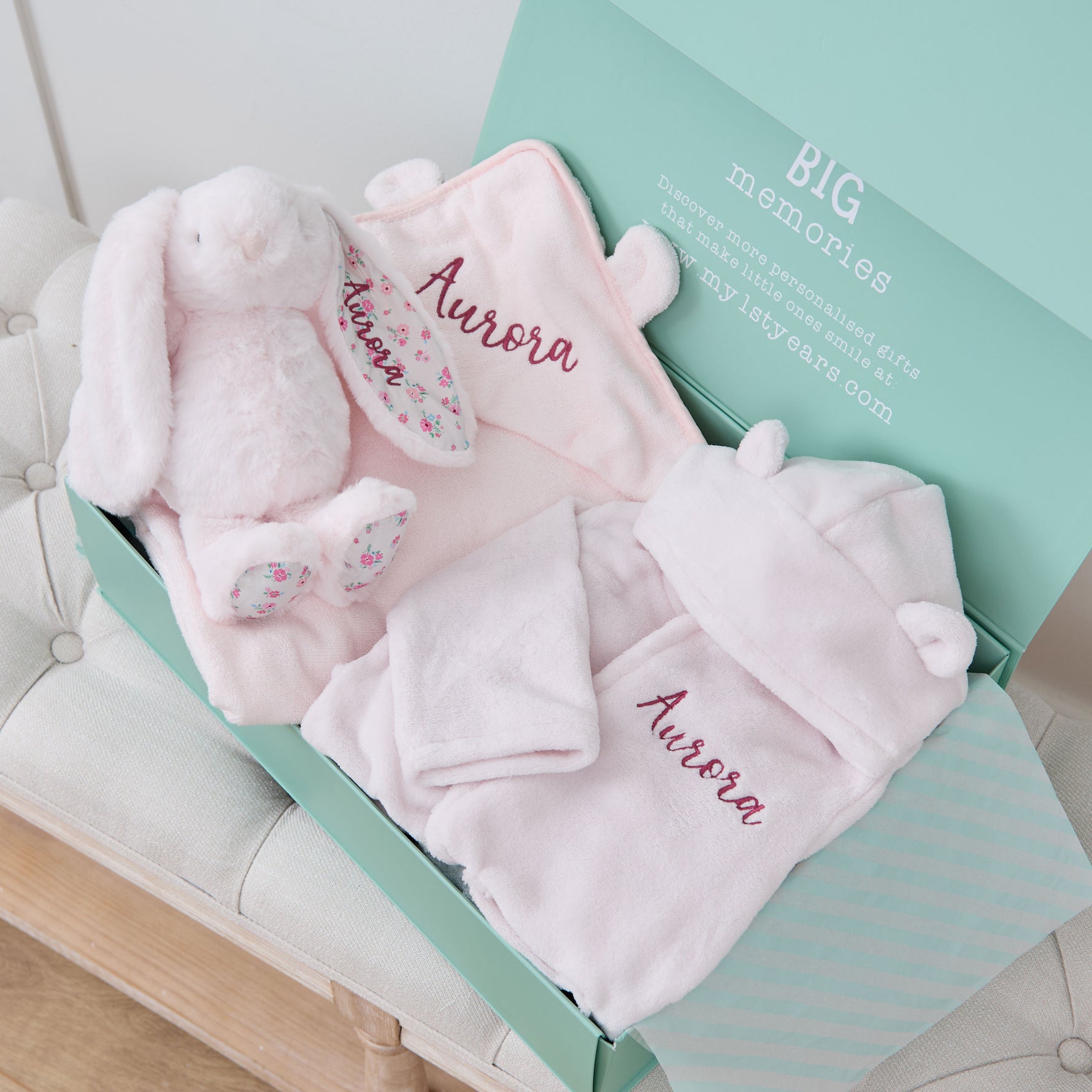 Personalised Light Pink Splash, Snuggle & Cuddle Gift Set
