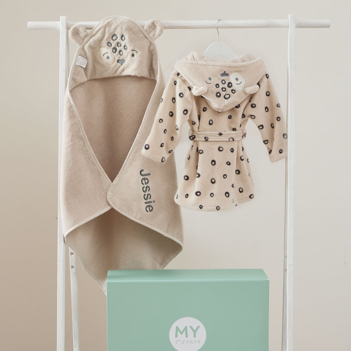 Personalised Leopard Splash & Snuggle Gift Set