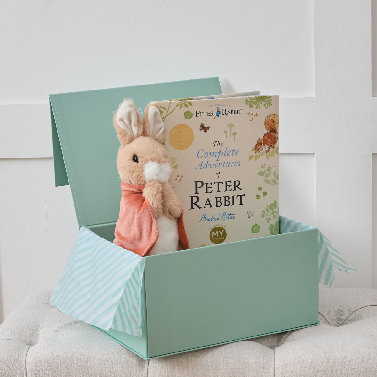 Personalised Peter Rabbit Read and Snuggle Gift Set