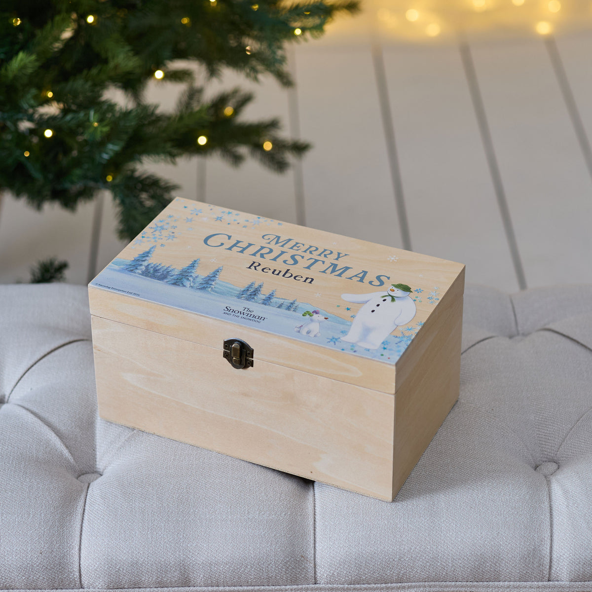 Personalised The Snowman™ and Snowdog Christmas Eve Box FSC®