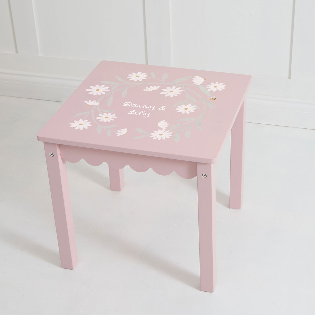 Personalised Daisy Printed Pink Scalloped Table FSC®