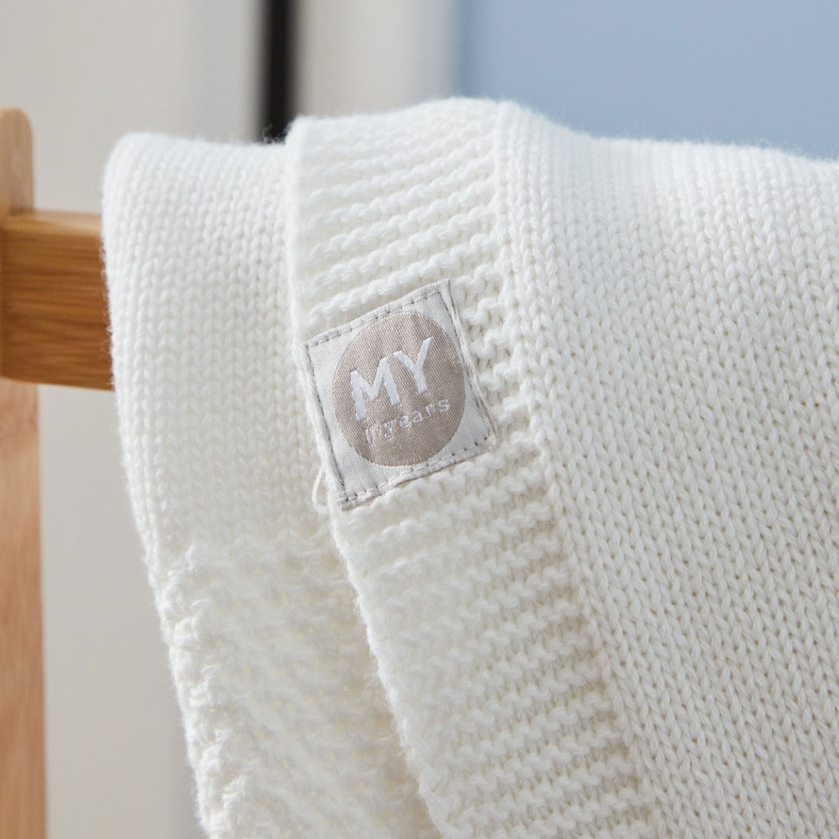 Personalized Three Ducks Ivory Shawl