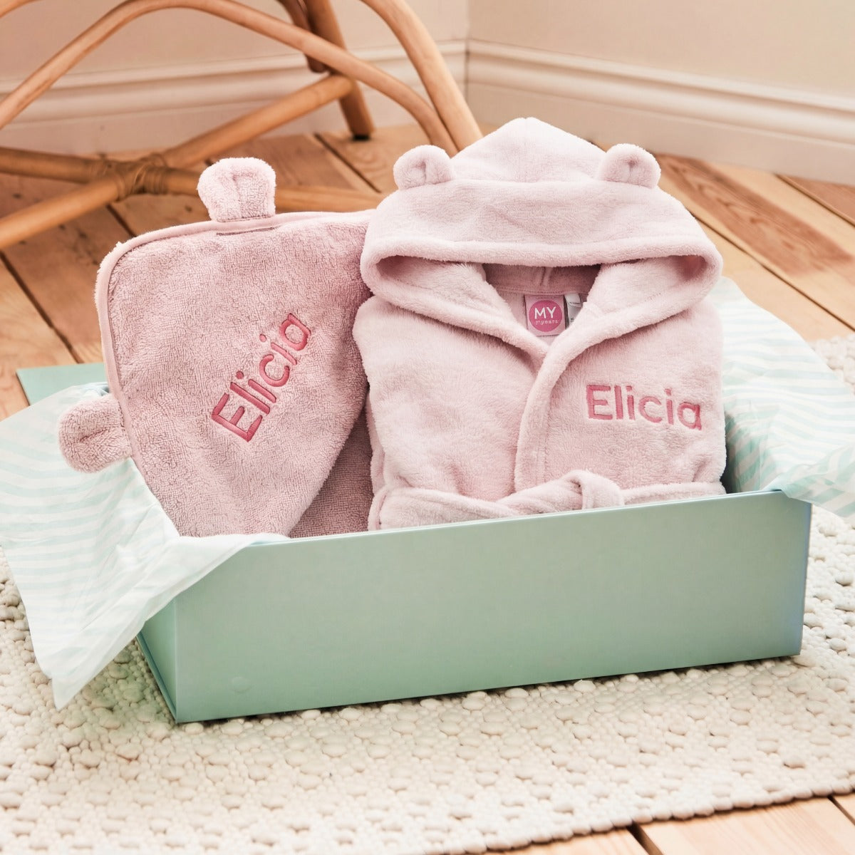 Personalized Pink Towel Gift Set