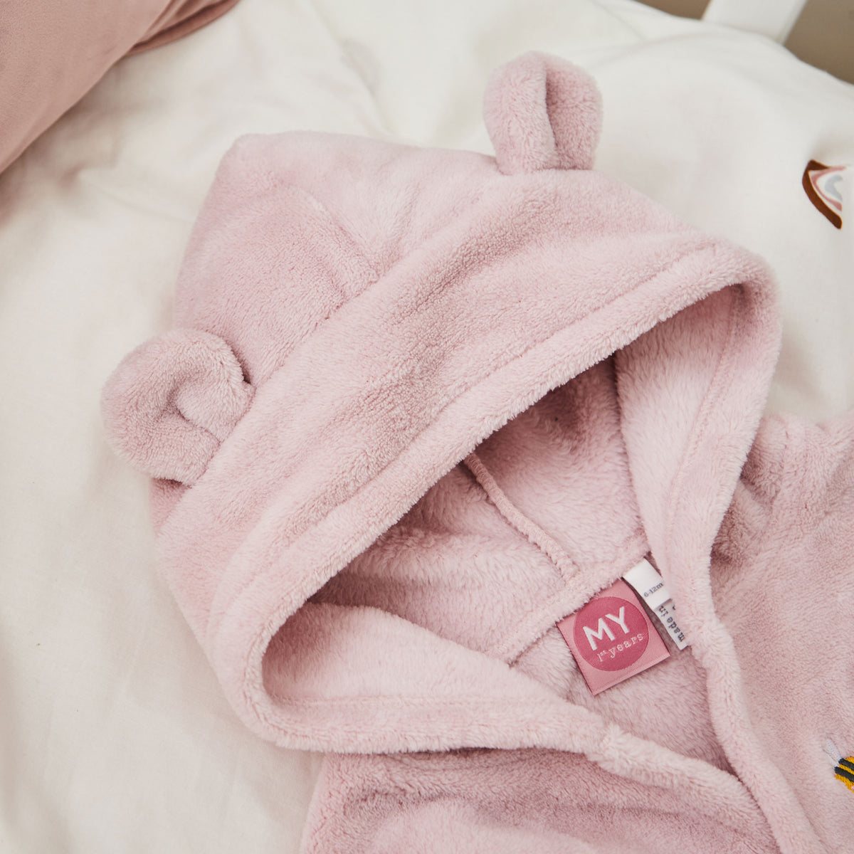 Personalized Bumblebee Design Pink Fleece Robe