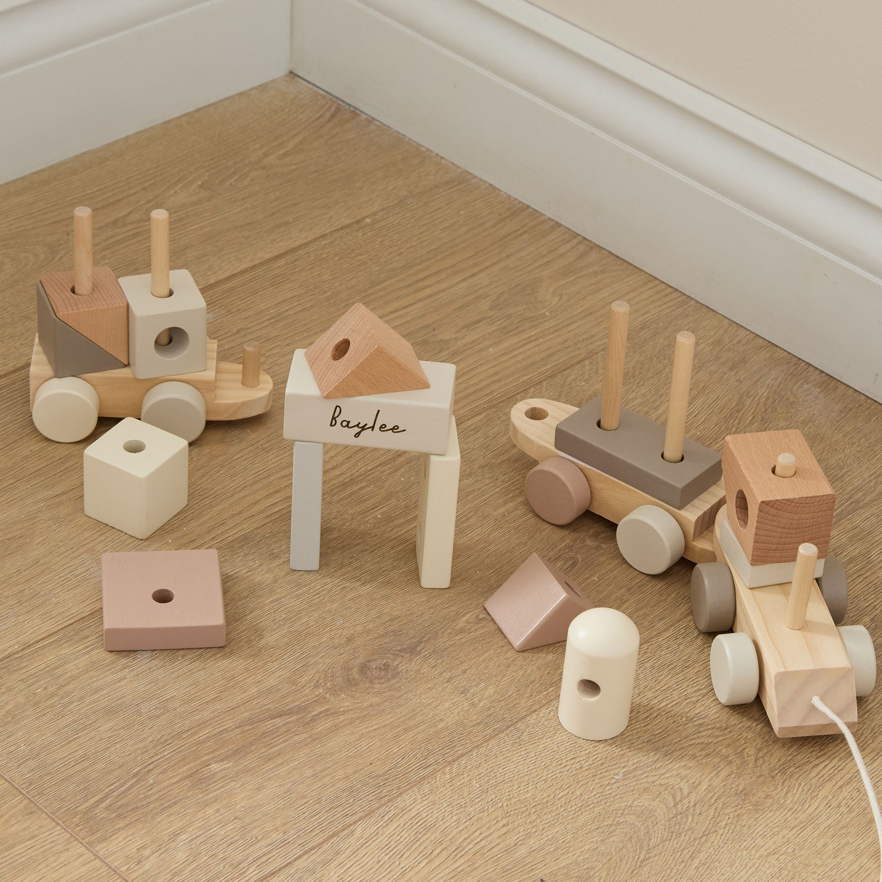 Personalised Neutral Pull Along Train FSC®