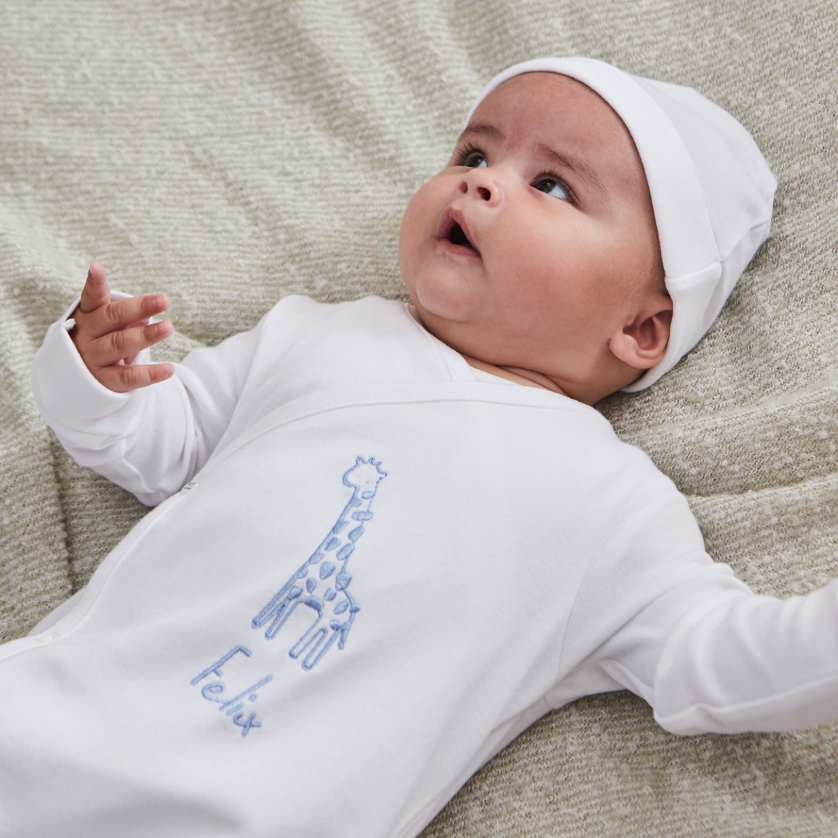 Personalised Blue Giraffe Wrap Sleepsuit & Hat Baby Set