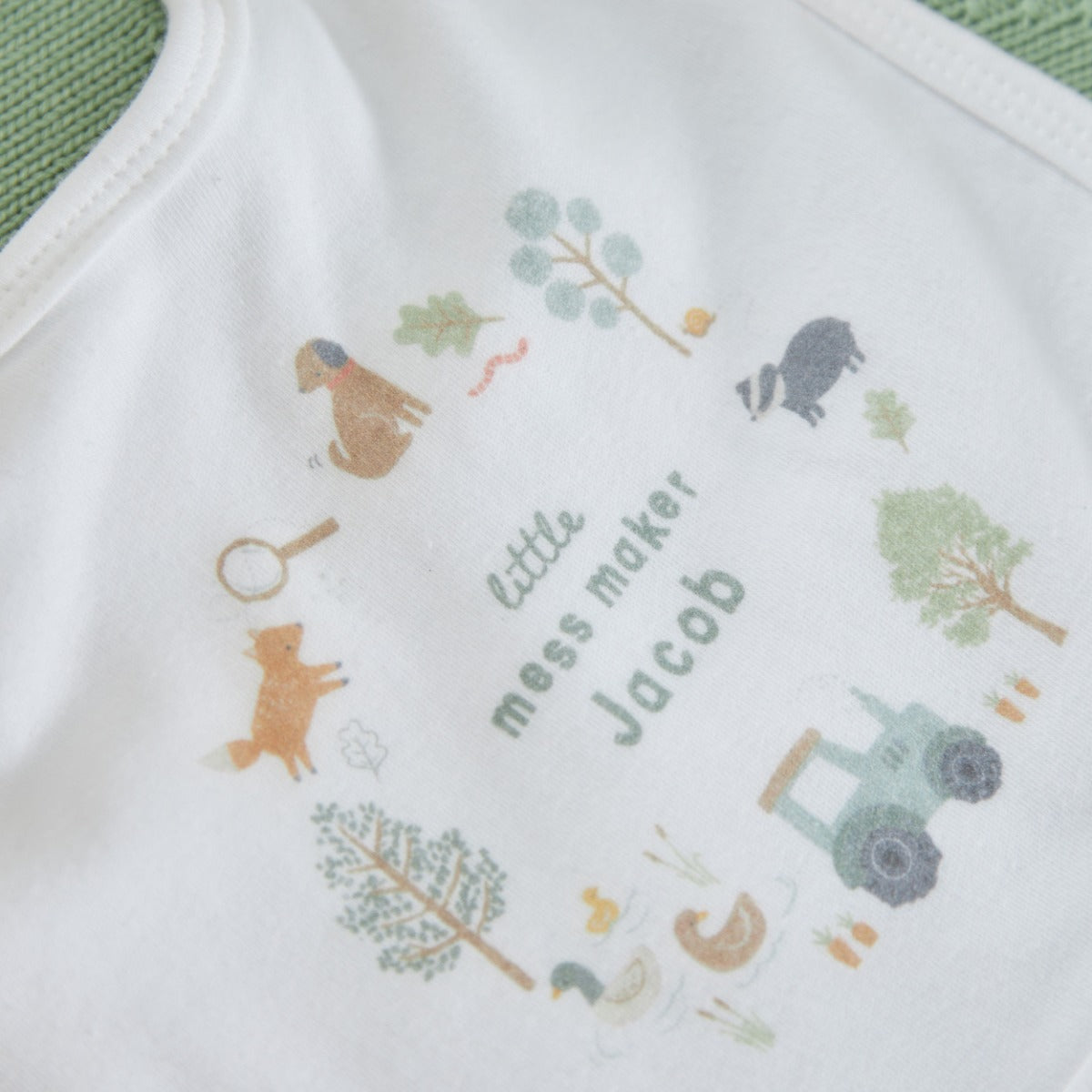 Personalised Hedgerow Hideout Wreath Bib