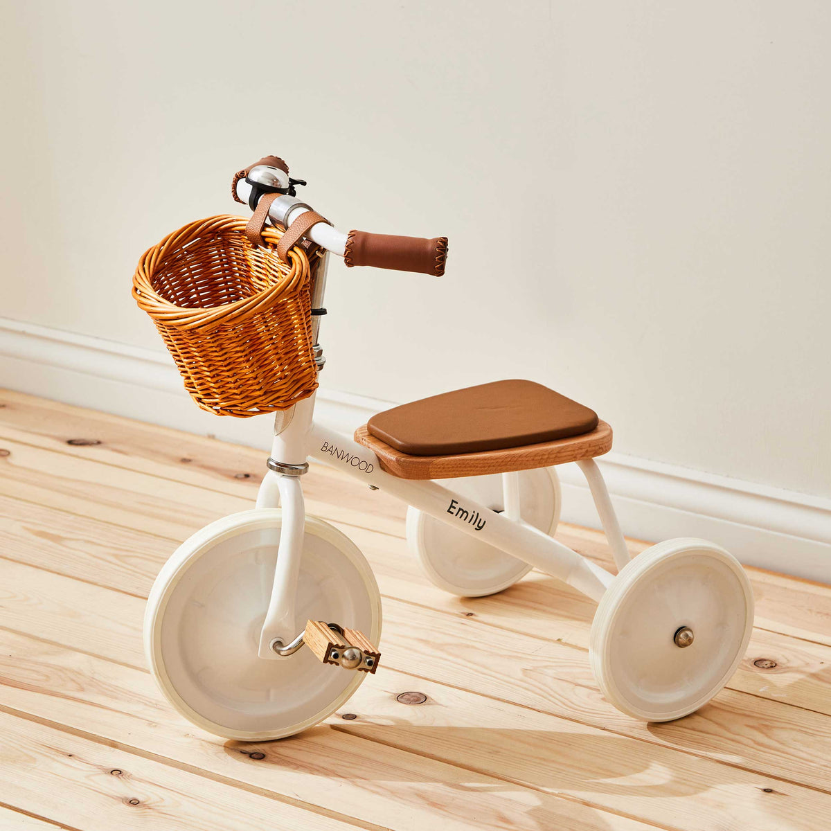 Personalised Banwood Trike in White