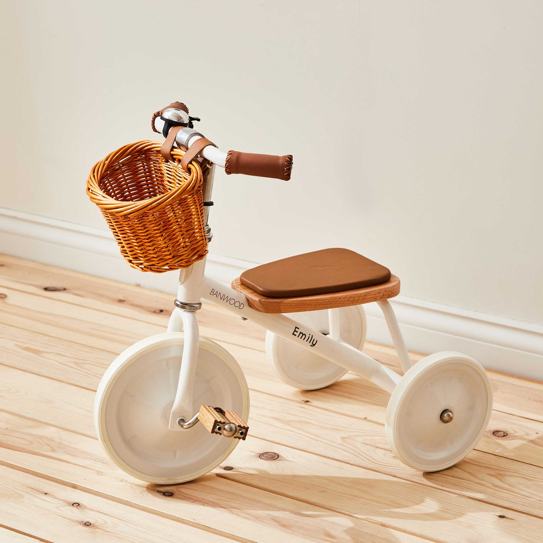 Personalised Banwood Trike in White