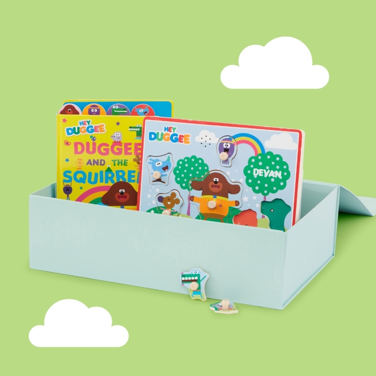 Personalised Hey Duggee Read and Play Gift Set