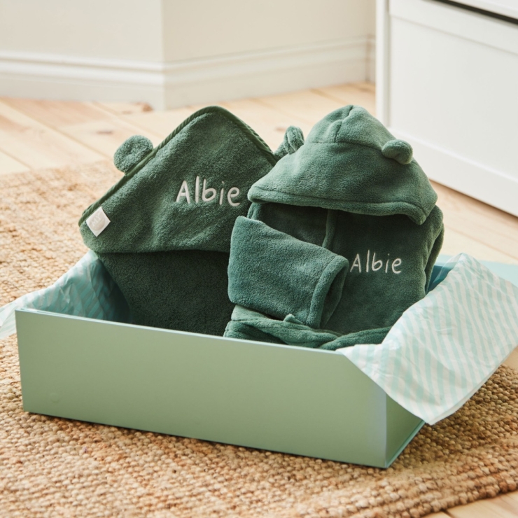 Personalised Forest Green Splash and Snuggle Gift Set