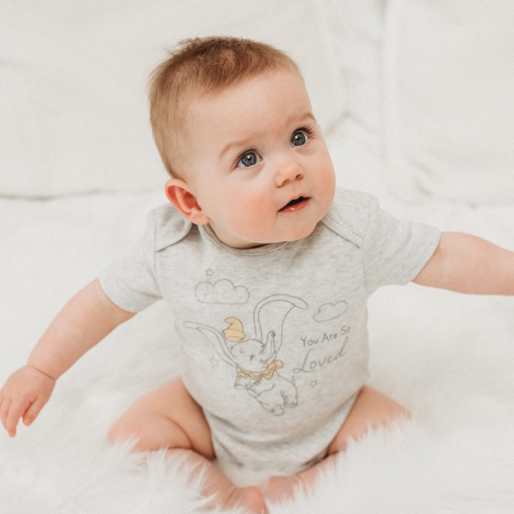 Personalised Disney Dumbo Complete Baby Outfit Set (5 piece)
