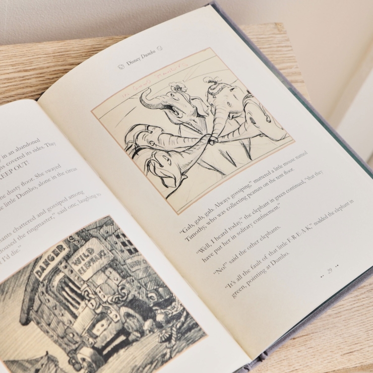 Disney Animated Classics Dumbo Book