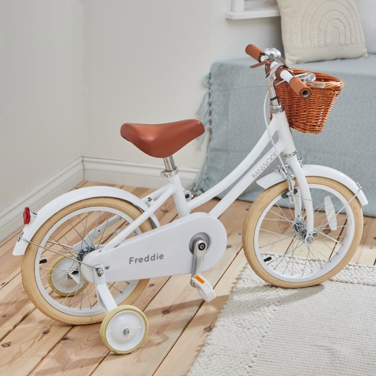 Personalised Banwood Classic Bicycle in White