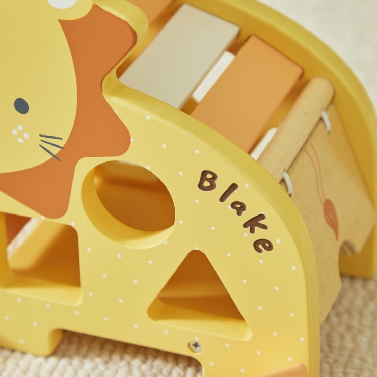 Personalized Lion Shape Shorter