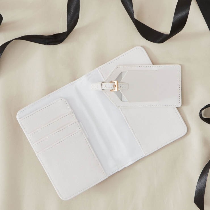 Personalised White 'Mrs' Passport and Luggage Tag Travel set