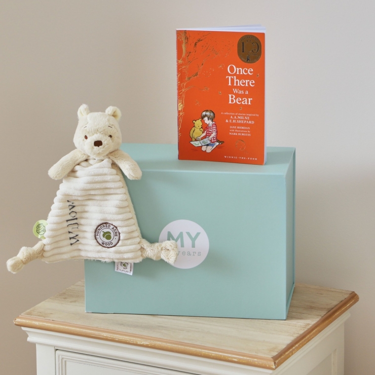 Personalised Read And Snuggle: Winnie The Pooh Gift Set