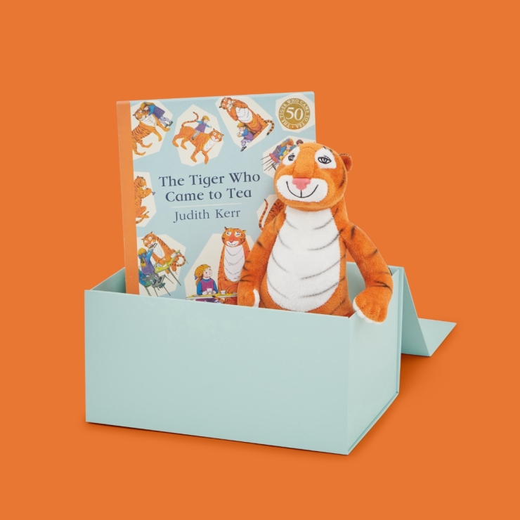 The Tiger Who Came to Tea Bedtime Story Gift Set